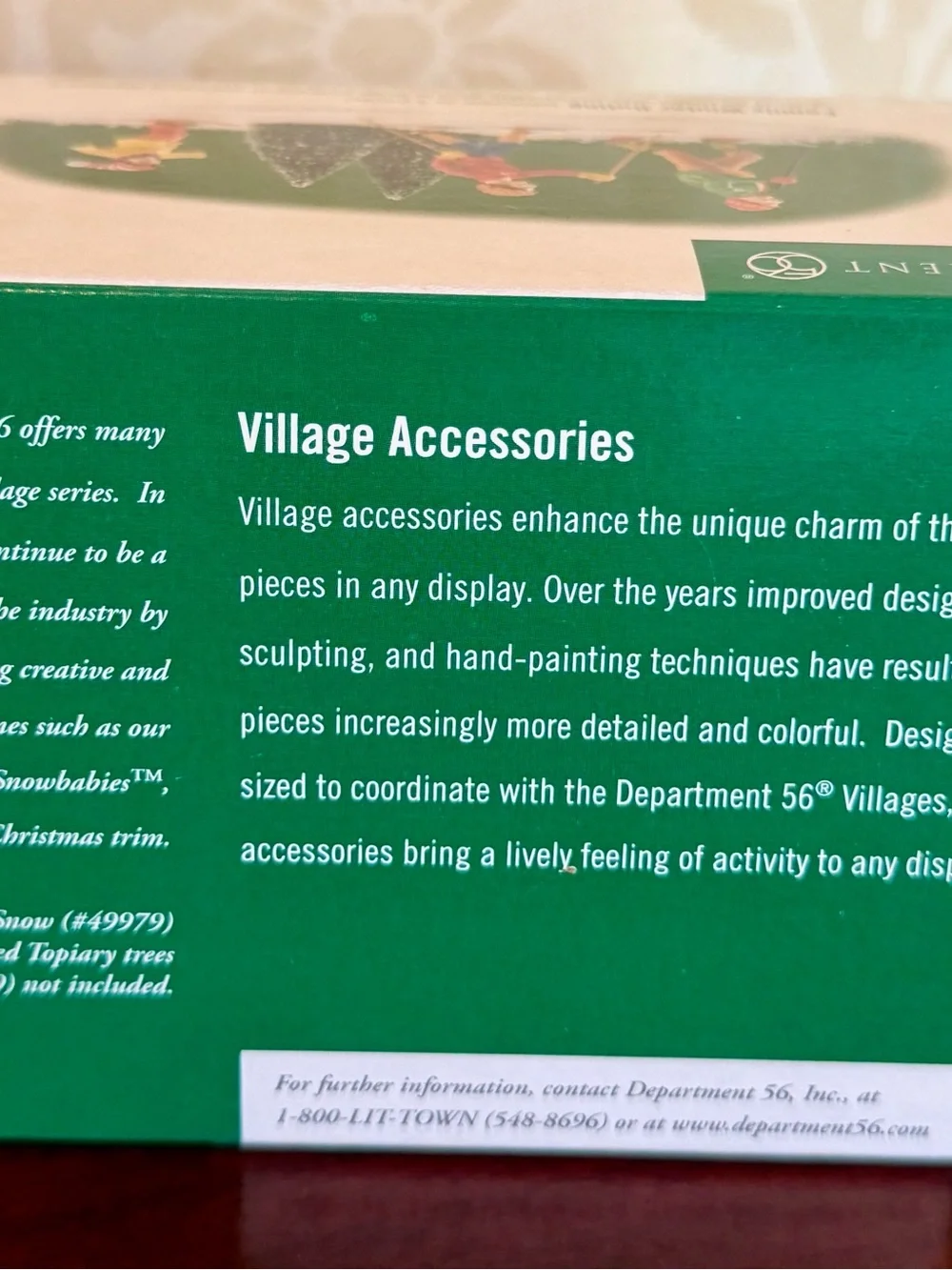 Department 56 Family Winter Outing Set of 3 #56.55033 NIB Christmas Village Acce
